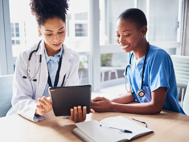 DREAMM-8: Patient-reported outcomes with belantamab mafodotin + Pd for RRMM
